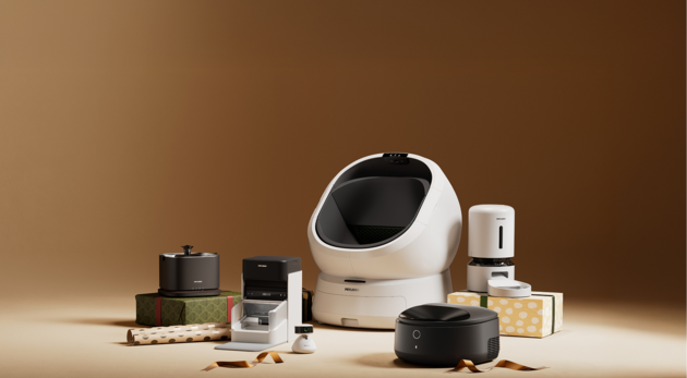 Petlibro automatic self-cleaning cat litter box and pet feeders in white and black with gift boxes on a beige background